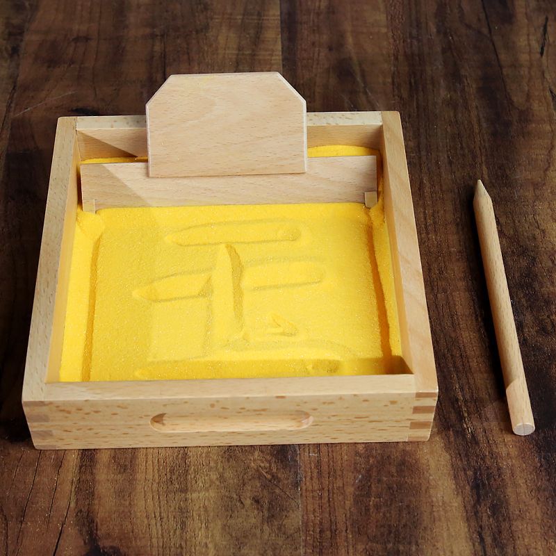 Ilustración de los niños educación temprana rompecabezas variedad caja de arena de madera Diversión para niños ejercicio de escritura pintura mesa de arena juguete