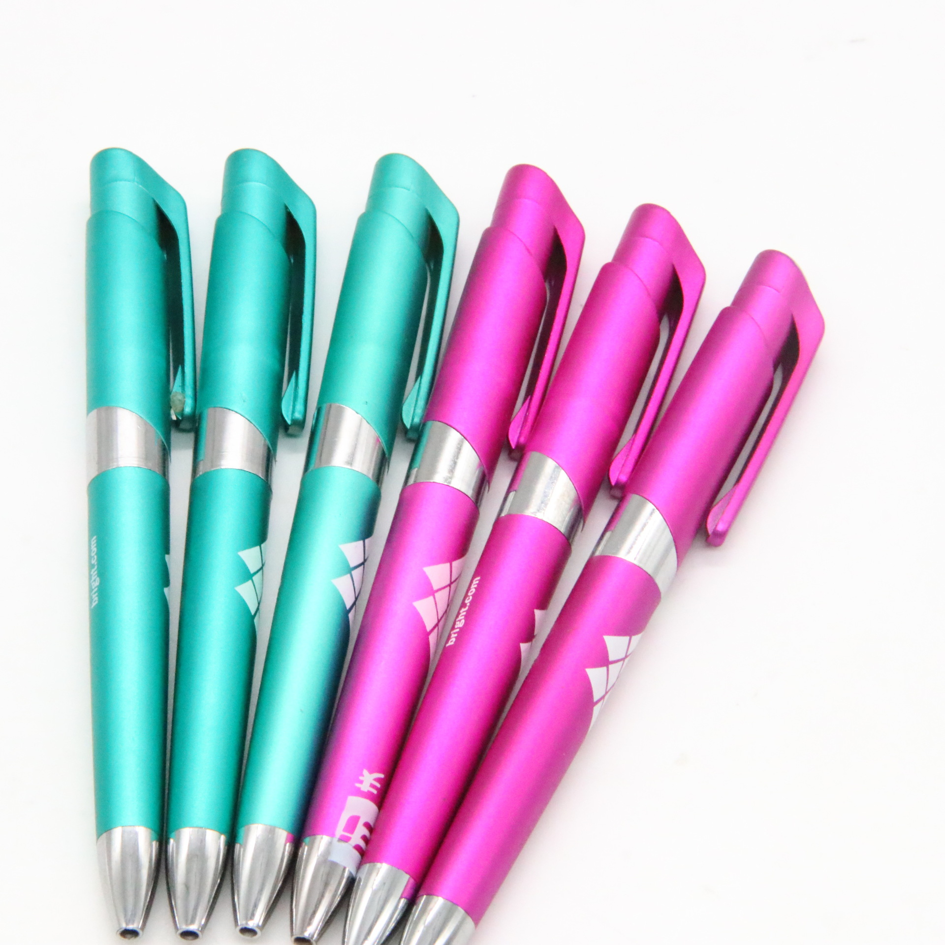 Presione bolígrafo láser logotipo de la pluma al por mayor de fábrica al por mayor de alta apariencia de oficina portátil ligero suministros escolares