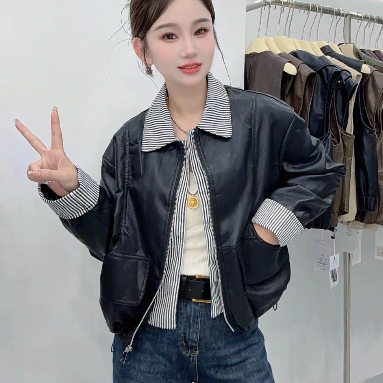 时尚假两件皮衣外套女短款2025秋季新款宽松条纹拼接洋气皮夹克