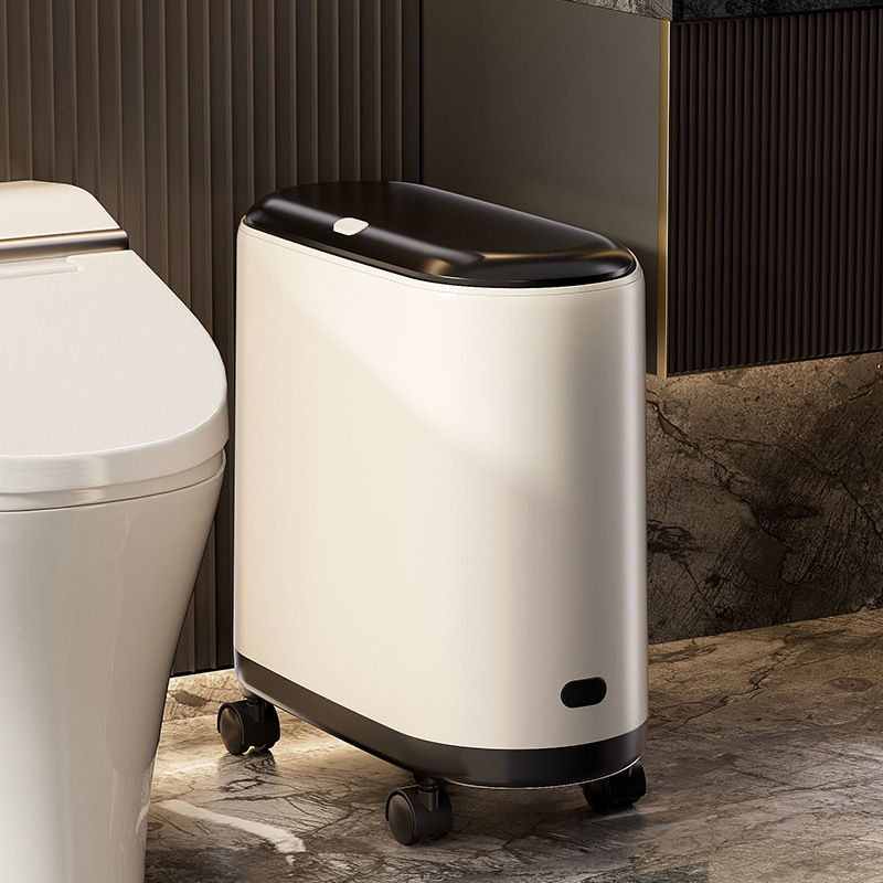 ゴミ箱の家庭用トイレの隙間を挟んで清潔にします。|undefined
