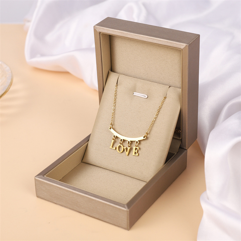 Simple Style Geometric Letter Titanium Steel Necklace