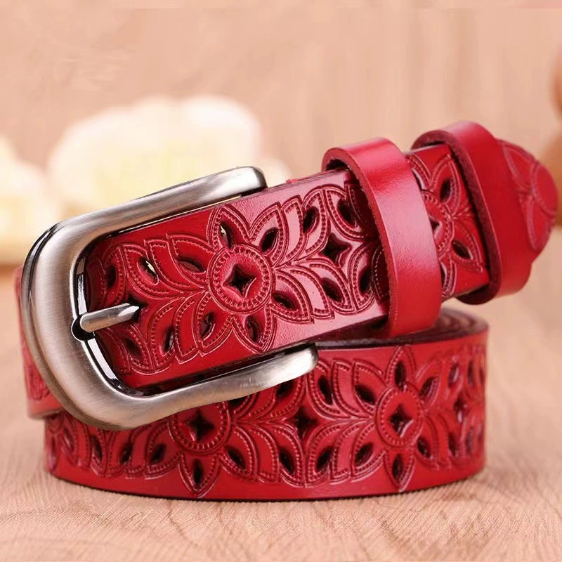 Belt, 2.8 cm width, 105/115 cm length (including buckle), embossed pattern, 100 g