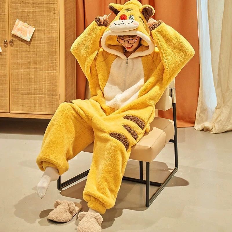 秋冬用漫画風虎柄可愛いコーラルフリース厚手ワンピースパジャマ、裏起毛で外でも着られる、カップル向け保温着|undefined