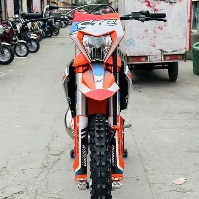 Kross motosiklet mühərrikləri Hengjian Z300, a