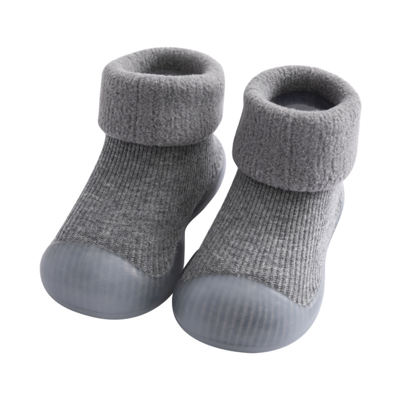 Otoño y invierno para bebés zapatos para niños con suela suave antideslizante para el hogar zapatos de interior impermeables calcetines de piso para bebés
