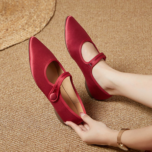 �K��˼����Ů����ʽ���^�����z�qŮЬƽ�׬������Ь�߼�Ů��Ь