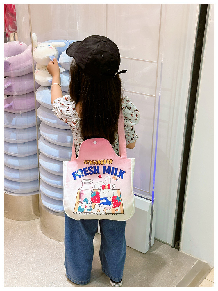 Wholesale cartoon canvas bags, female student tutorial bags, Japanese-style illustration large-capacity single-shoulder bags, cute hand-carry bags undefined