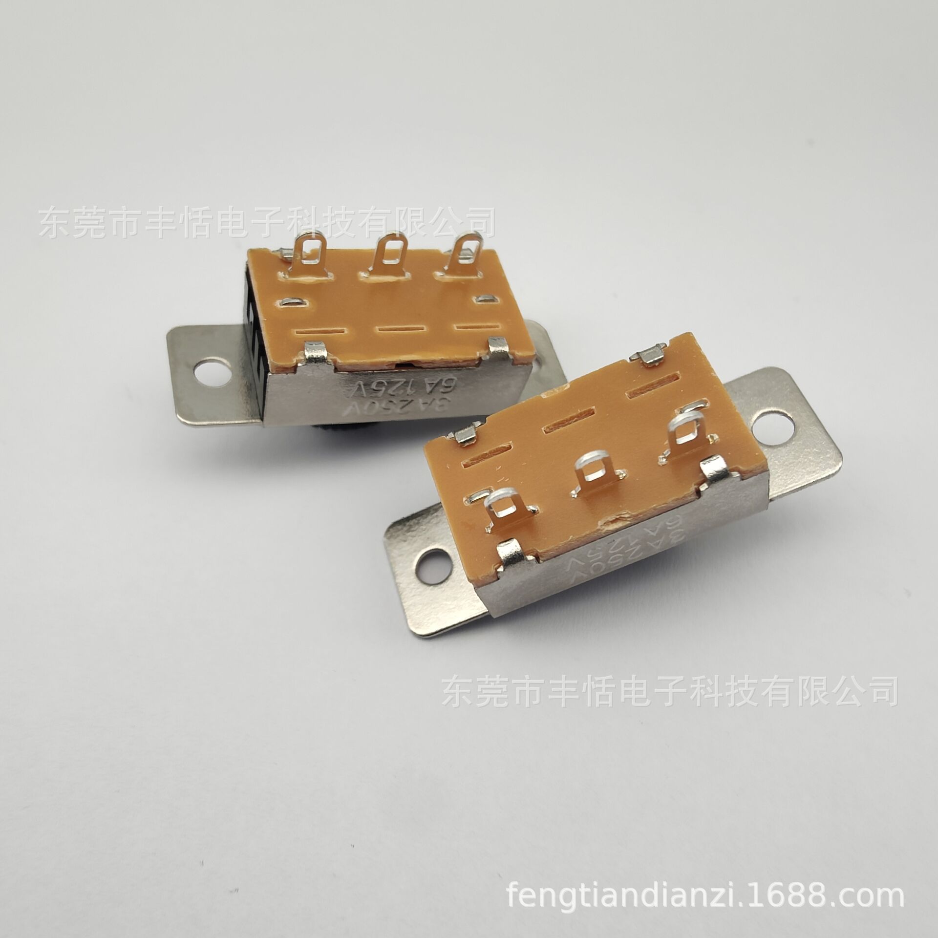 供应SS23F19三档 转换开关SS22K28拖地机两档电源开关SS23E26拨动