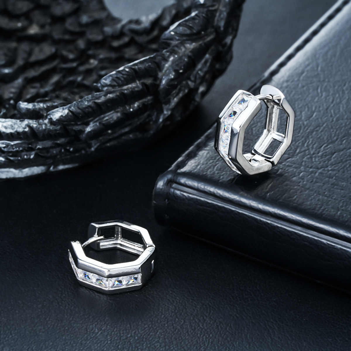 Polygoal créoles en zircon boucles d'oreilles élégantes de luxe_voghion.com