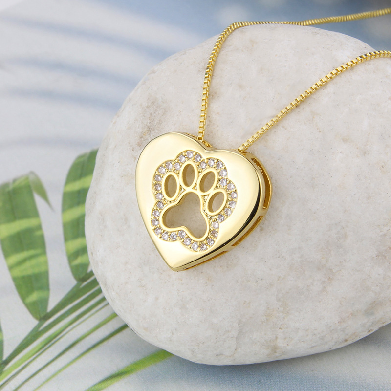 Nihaojewelry Collier De Griffe De Chat En Forme De Coeur En Zircon Incrusté Simple Bijoux En Gros display picture 5