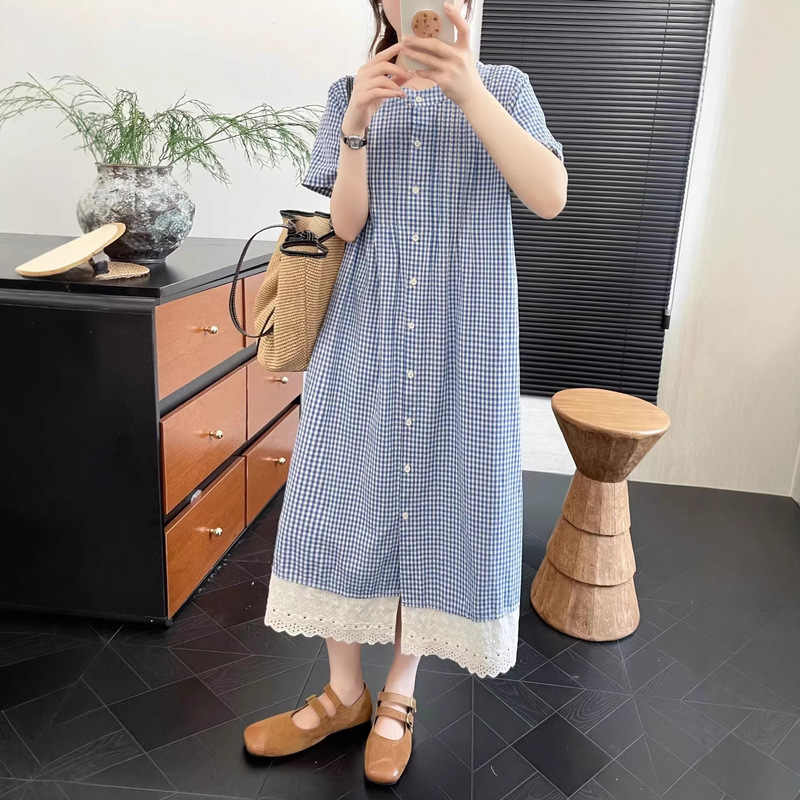 Japanese-Style Mori-Style Plaid Cotton Dress, New Summer Model with Contrasting Lace Hem, Youthful and Artistic Single-Breasted Dress Japanese-Style Mori-Style Plaid Cotton Dress, New Summer Model with Contrasting Lace Hem, Youthful and Artistic Single-Breasted Dress
