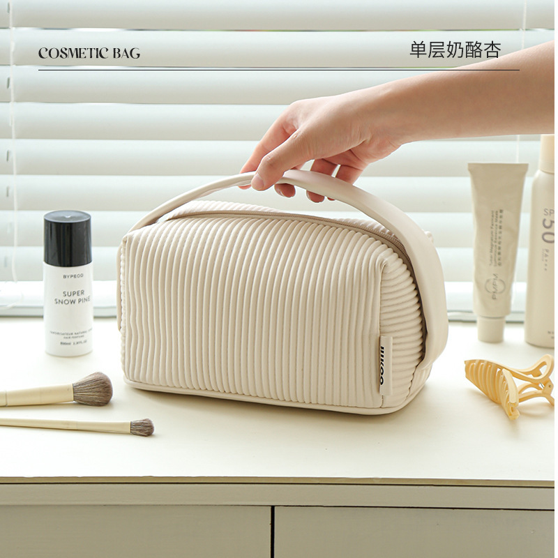 O1CN01HKIbtn1GZKfwJxrr9_!!2380