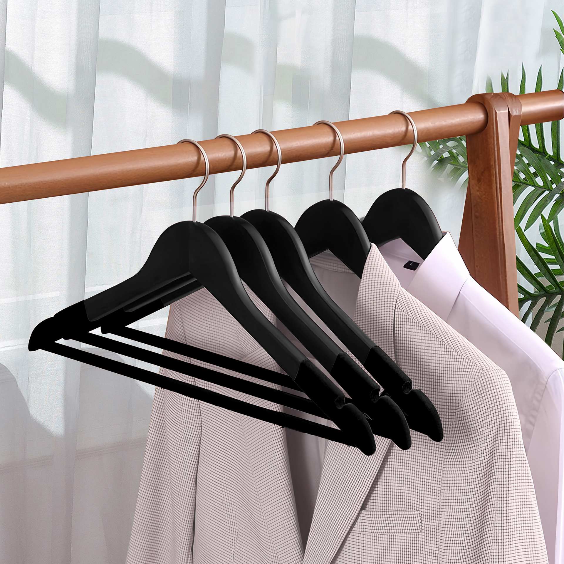 Perchas de madera negra de madera maciza, ropa de madera, tiendas de ropa de hotel, ropa de adultos colgando, ropa de soporte al por mayor