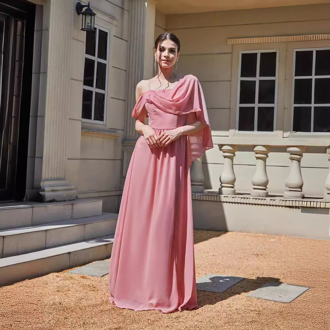 Europa y América del otoño y el invierno transfronterizo de comercio exterior de las nuevas mujeres sexy cabestrillo vestido de banquete vestido de color sólido
