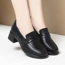 Ƥ������ŮʿƤЬ����и�����Ь��Ьܛ��ܛƤ����Ь�����괺�ļ�