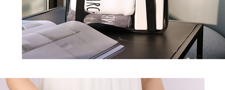 Transparent PVC Tote Bag Large Capacity Waterproof Zippered Jelly Bag Foldable Storage Handbag details
