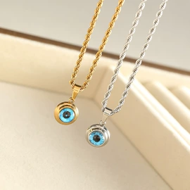 项链;戒指;耳环