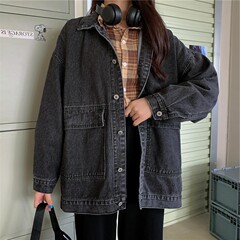 デニムのコートの女性の春秋韓国版のゆったりしたBFの百合はやせている揚げ物の街の復古の香港風のchiの長袖のジャケットの上着を現します。