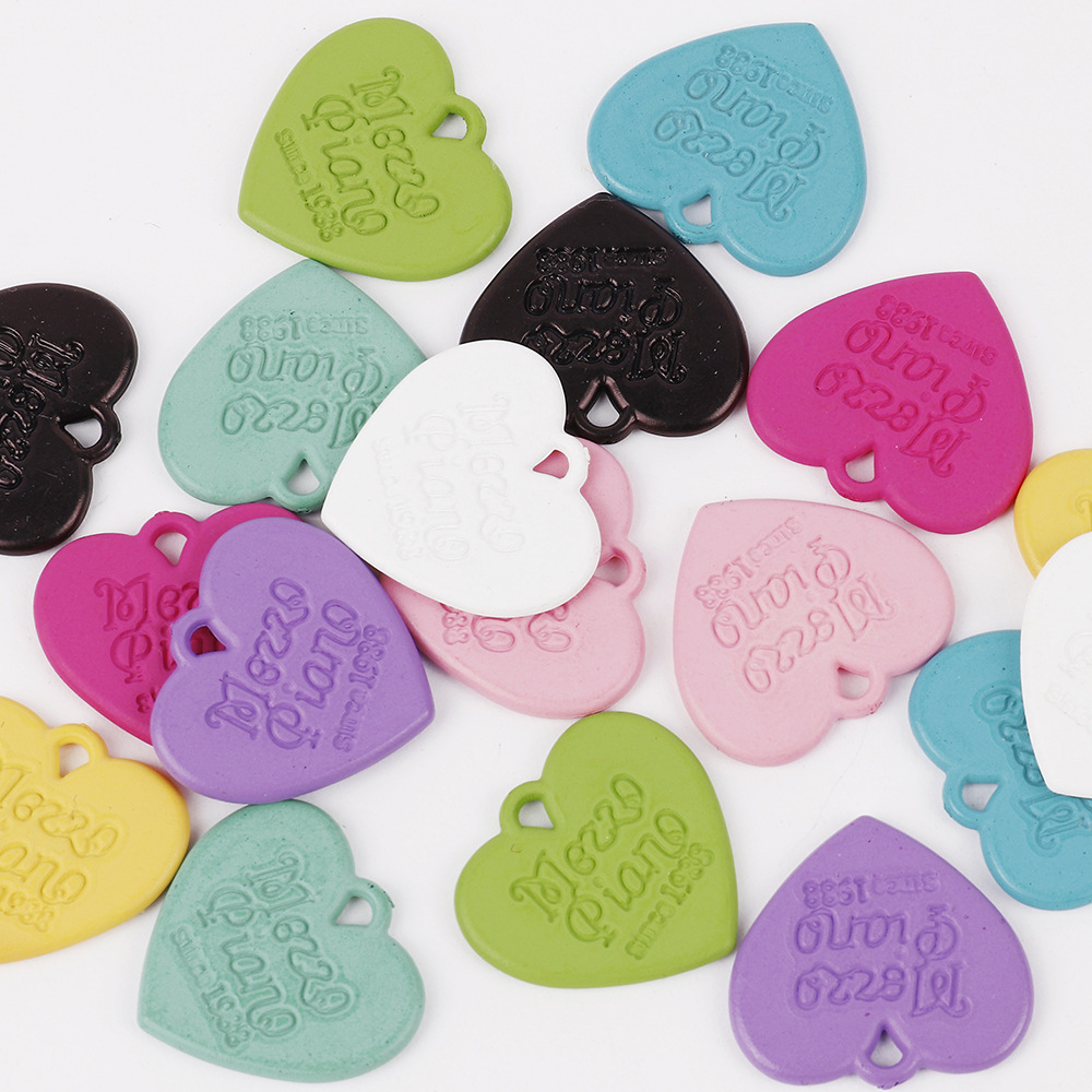 多色可选爱心烤漆糖果色亚克力吊坠 DIY手工项链饰品配件串珠挂坠