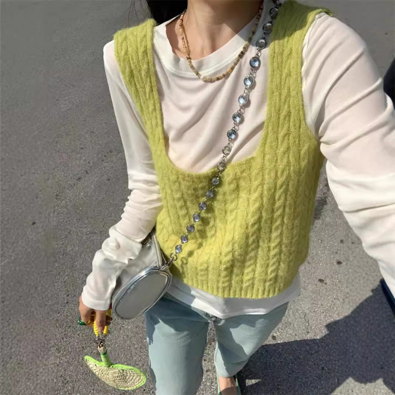 Ys Layered Knitted Vest I-Shaped Strap Top for Women 2026 Spring and Autumn Short Cable Knit Square Neck Sweater Top for Women Ys Layered Knitted Vest I-Shaped Strap Top for Women 2026 Spring and Autumn Short Cable Knit Square Neck Sweater Top for Women