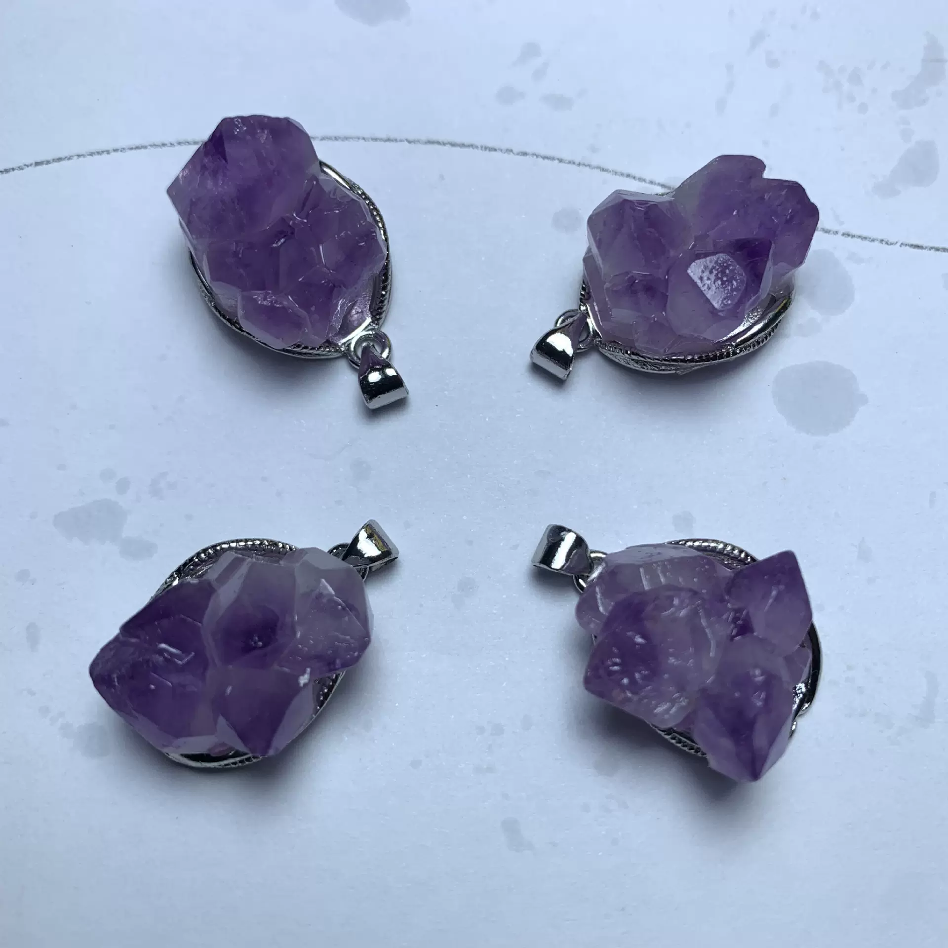 厂家供应 天然紫晶原石吊坠 紫水晶裸石颗粒水晶水晶工艺品批发