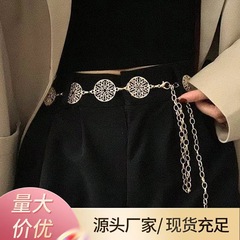 金属の透かし彫りの円の腰の鎖の女性の百合のベルトとスーツのセーターのワンピースはベルトjkの腰の鎖を飾って飾ります。