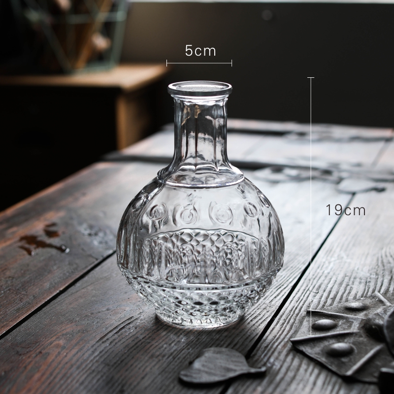 Diamond vase G