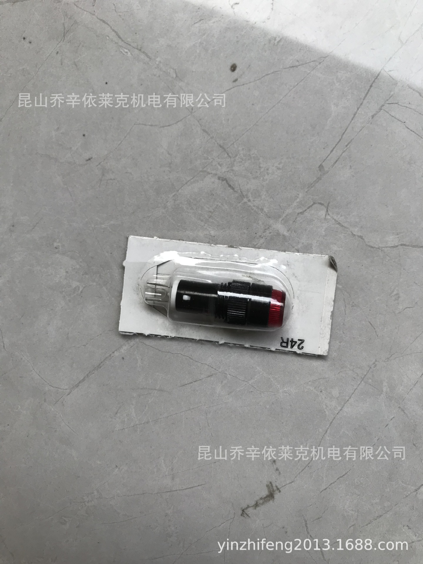 日本AP1M222R 222G 222Y 222A 255S 211PW PN10 idec和泉指示灯