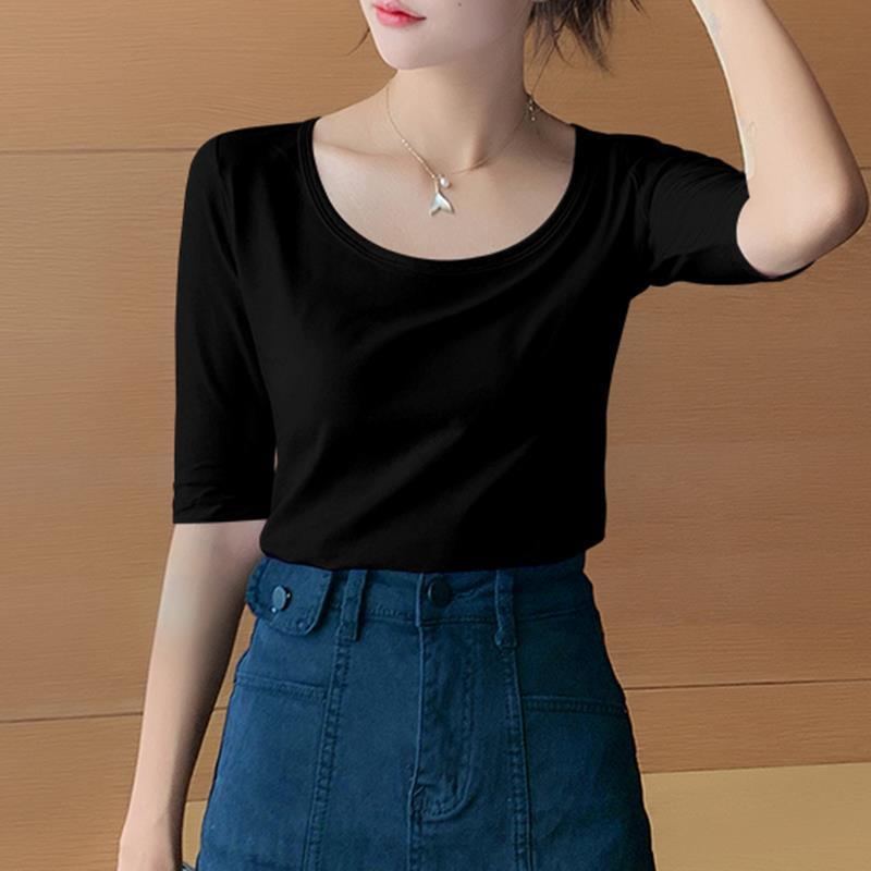 검은색