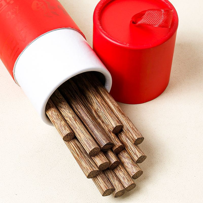 Palillos de regalo de año nuevo Palillos de madera de ala de pollo, caja de regalo, palillos festivos de madera maciza, sin pintura, sin cera, impresión antideslizante LOGO al por mayor