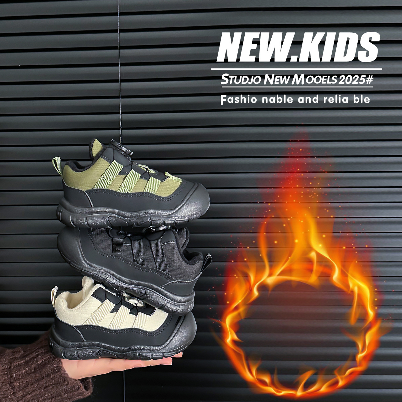 Children's Sports Cotton Shoes, Boys' Shoes, Autumn and Winter New Style Rotating Button Large Cotton Fleece-Lined Waterproof Outdoor Snow Boots