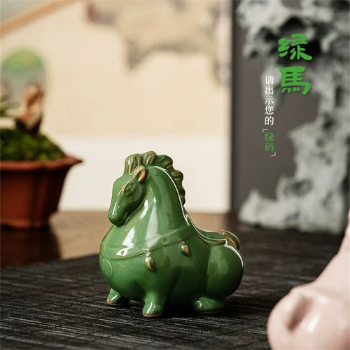 Ruyao Ceramic Creative Tea Pet Green Horse Ornament with Crackle, Office Tea Ceremony Small Decor Gift Boxed Handgift