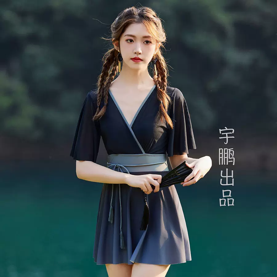 国潮风V领泳衣女 新中式改良版汉服 中国风遮肚显瘦保守连体泳裙