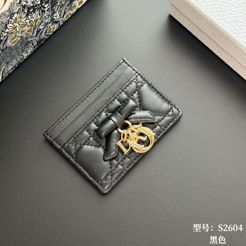 D brand genuine leather card holder, card clip, sheepskin lattice pattern women's wallet, high-quality pendant card holder, elegant and versatile D brand genuine leather card holder, card clip, sheepskin lattice pattern women's wallet, high-quality pendant card holder, elegant and versatile