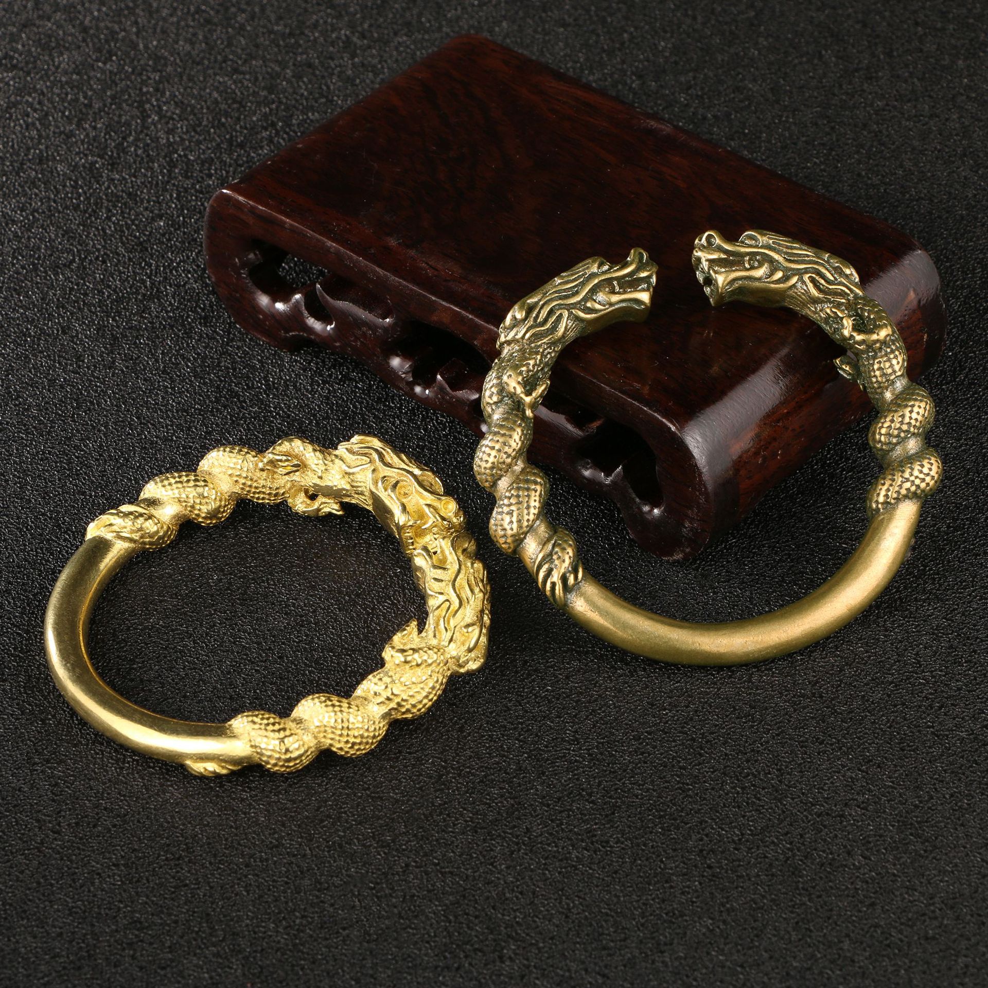 Retro brass antique bronze bracelet