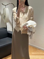 100山羊毛V领针织开衫女薄款秋季新款高感软糯立体刺绣钩花毛衣