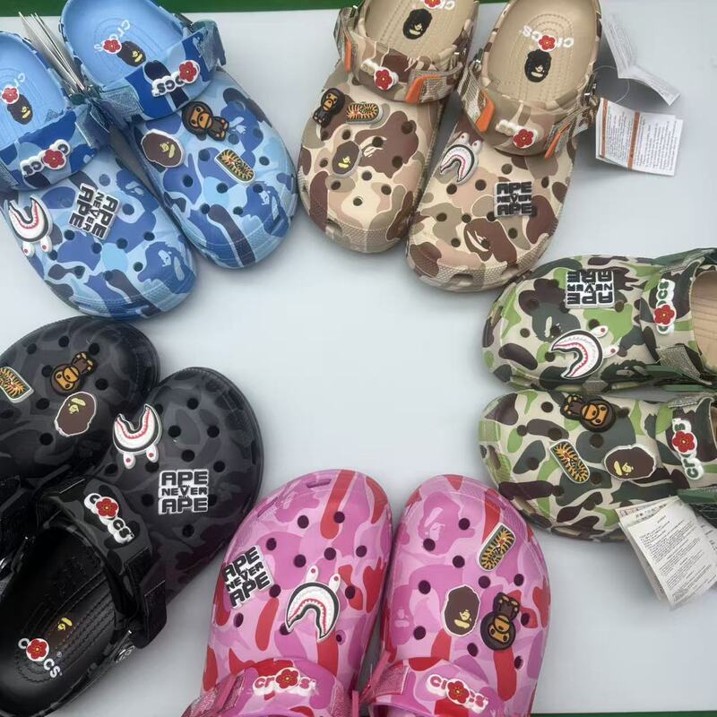 20205 New Adult Croc Shoes Beppu Ape Head Men's and Women's Sandals and Slippers Non-Slip Soft Sole Outerwear Beach Shoes