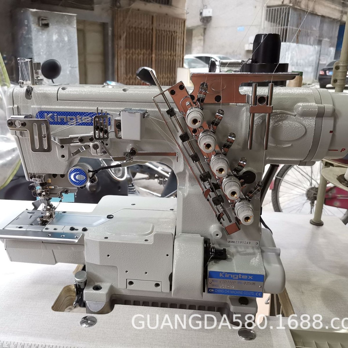 台湾宝狮Kingtex小方头坎车CTD9000方筒型绷缝车（CXM2000）