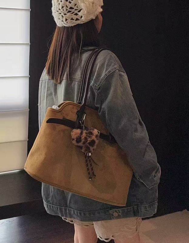 今年流行大容量包包女2025新款秋冬单肩包休闲通勤棕色腋下托特包|undefined