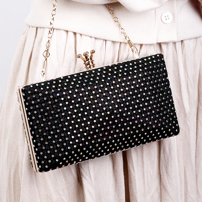 Bolso de noche crossbody europeo y americano transfronterizo versátil elegante moda de las mujeres cadena portátil bolsa de hombro de las axilas al por mayor