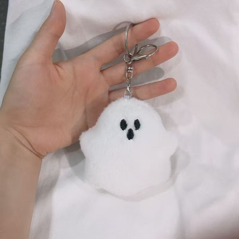 Extraño pequeño fantasma blanco colgante muñeca lindo peluche colgante llavero en nicho accesorios de bolsos personales