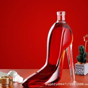 Factory supply high-heeled shoes wine bottle creative special-shaped glass wine dispenser wine decanter borosilicate wine bottle