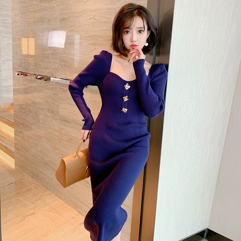 2024新款秋装方领针织连衣裙秋冬女装修身显瘦气质包臀长裙定 制
