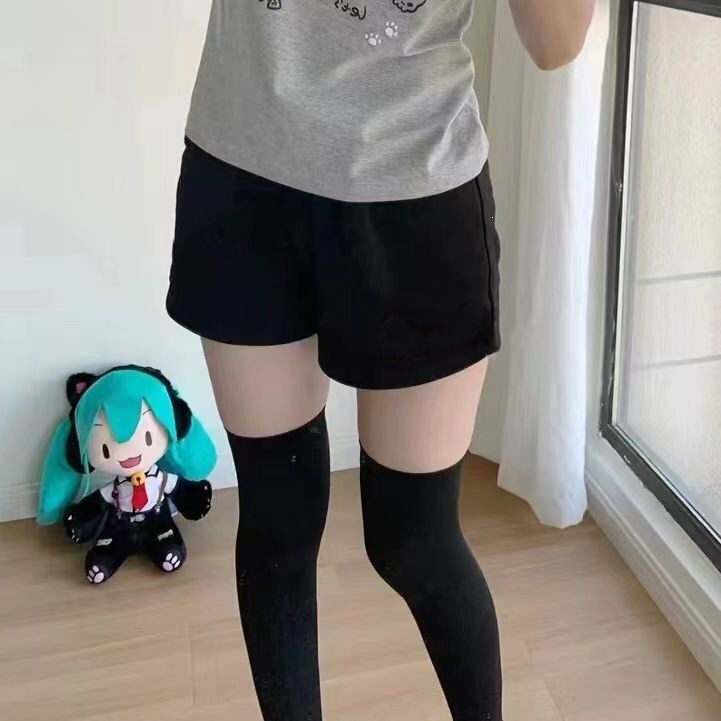 Cosplay Black Shorts, Cute Anime Style, Versatile Shorts for Girls, Japanese Style, Cute Soft Girl, 3/4 Length Wide-Leg Shorts Cosplay Black Shorts, Cute Anime Style, Versatile Shorts for Girls, Japanese Style, Cute Soft Girl, 3/4 Length Wide-Leg Shorts