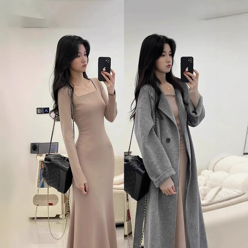 Early Autumn and Winter French Knitted Hip-Hugging Long Skirt, Very Beautiful Coat with Lotus and Fishtail Dress for Women