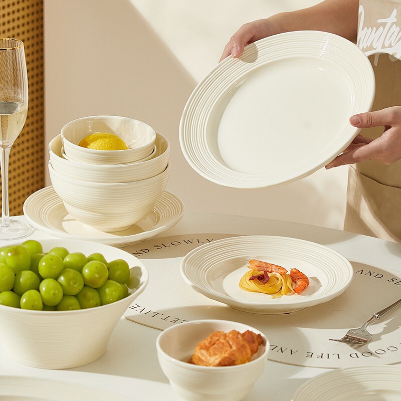 Cream Style High-grade Good-looking Household Bowl Plate Bowl Chopsticks Tableware suit Relief Light Luxury Ceramic Plate Housewarming Gift