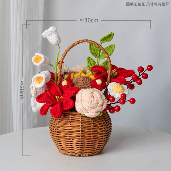 Knitted hand-held flower basket-roses