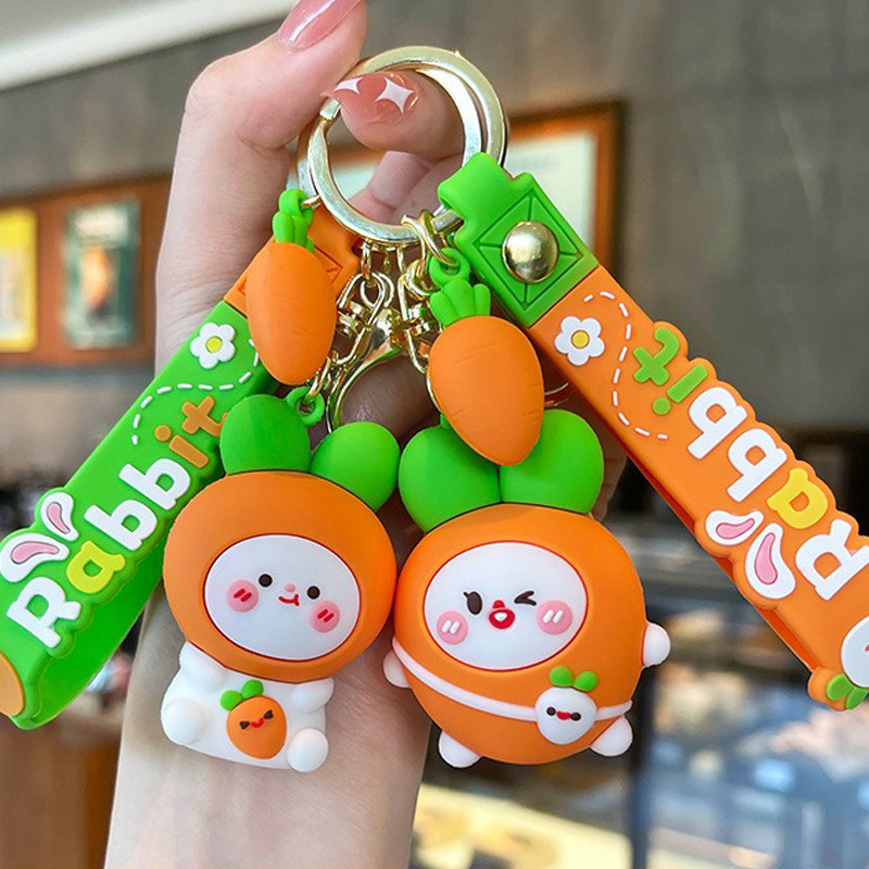 Cute llavero de dibujos animados verduras rábano conejo llavero de automóviles colgantes bolsas colgantes joyas pequeños regalos al por mayor