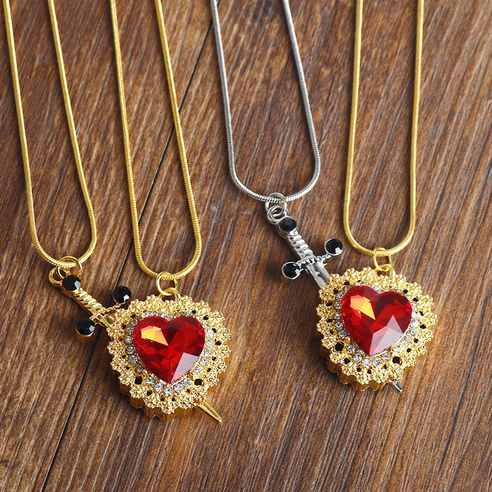 23g Weight Zinc Alloy Pendant Material Zircon Inlay Material Pendant Necklace Classification Zinc Alloy Chain Material snake chain Chain Type Holiday, Party Occasion Zinc alloy Material Heart Shape Pattern Unisex Gender Plating Design Punk, Streetwear Style Punk Streetwear Heart Shape Zircon Zinc Alloy Snake Chain Pendant Necklaces Wholesale 10