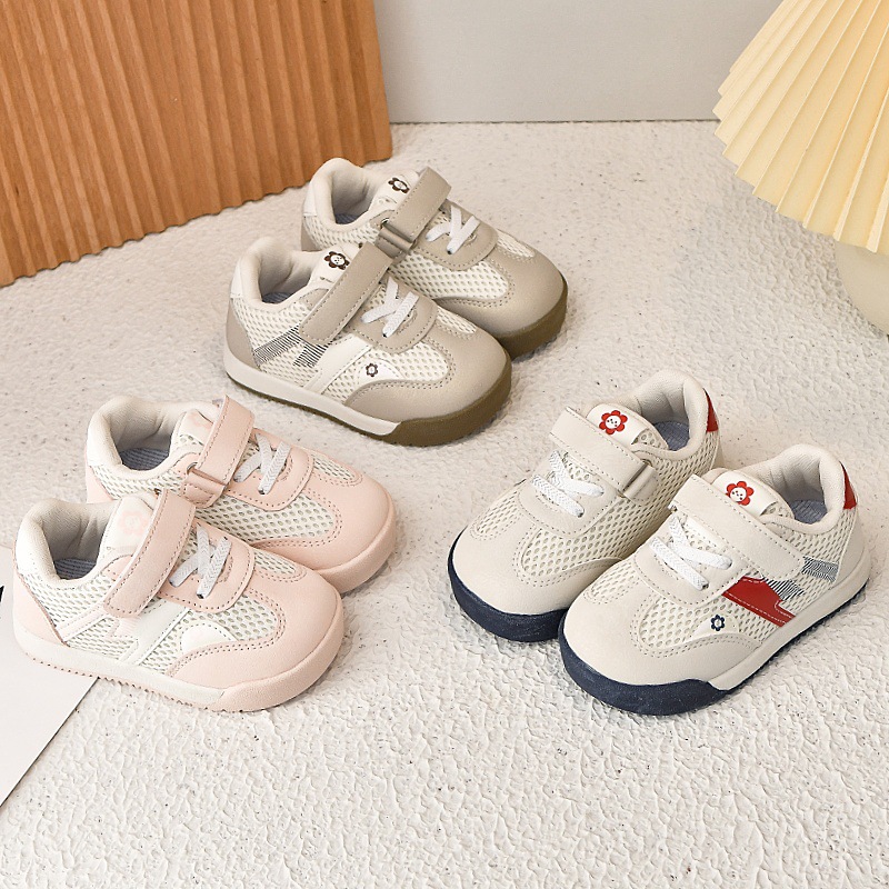 Zapatos de primavera transpirables para niños zapatos de red en stock Agam Casual Velcro con suela suave zapatos deportivos para hombres y mujeres